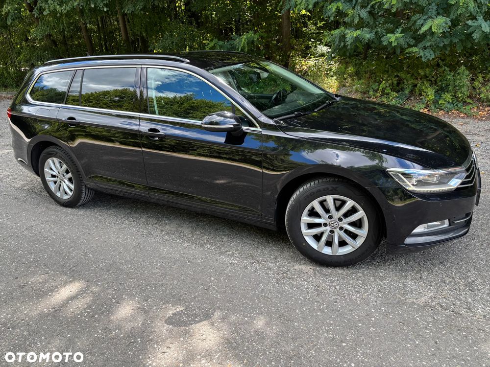 Volkswagen Passat 2.0 TDI BMT Comfortline - 11