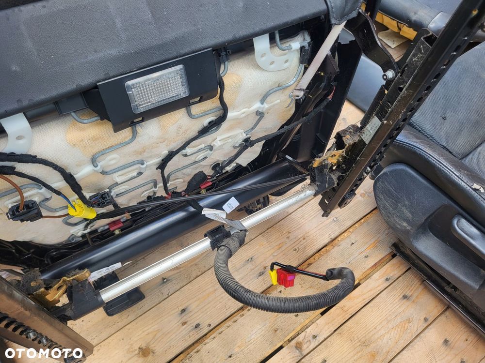 fotele + boczki speed kanapa audi a4 b6 s line pół skóra komplet - 7