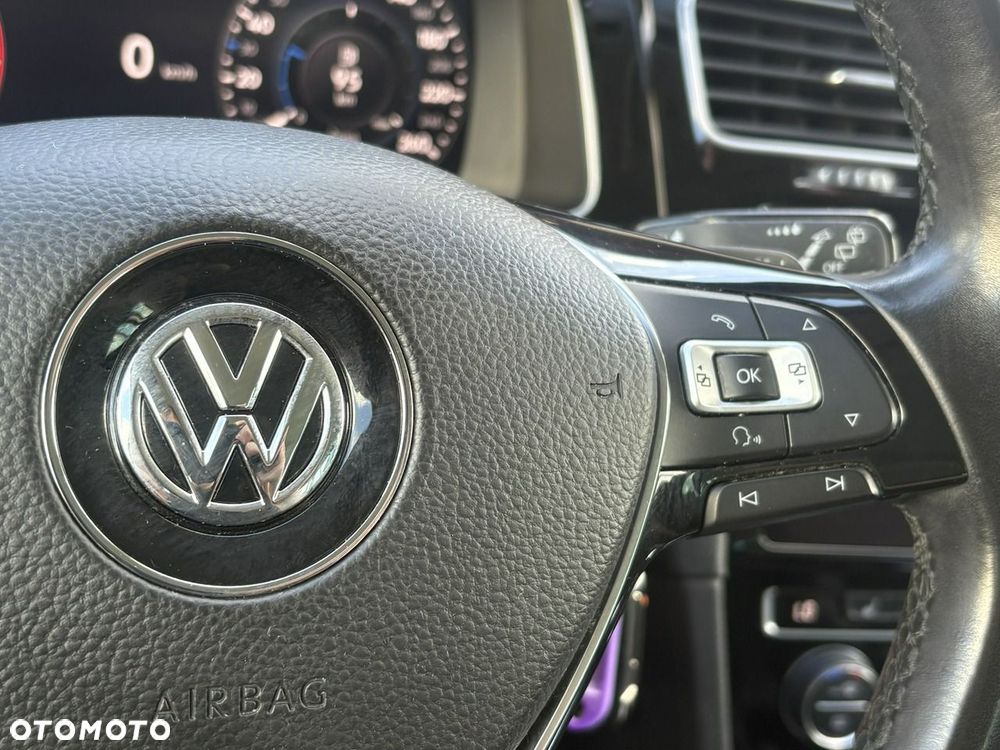 Volkswagen Golf 1.5 TSI ACT OPF DSG IQ.DRIVE - 24
