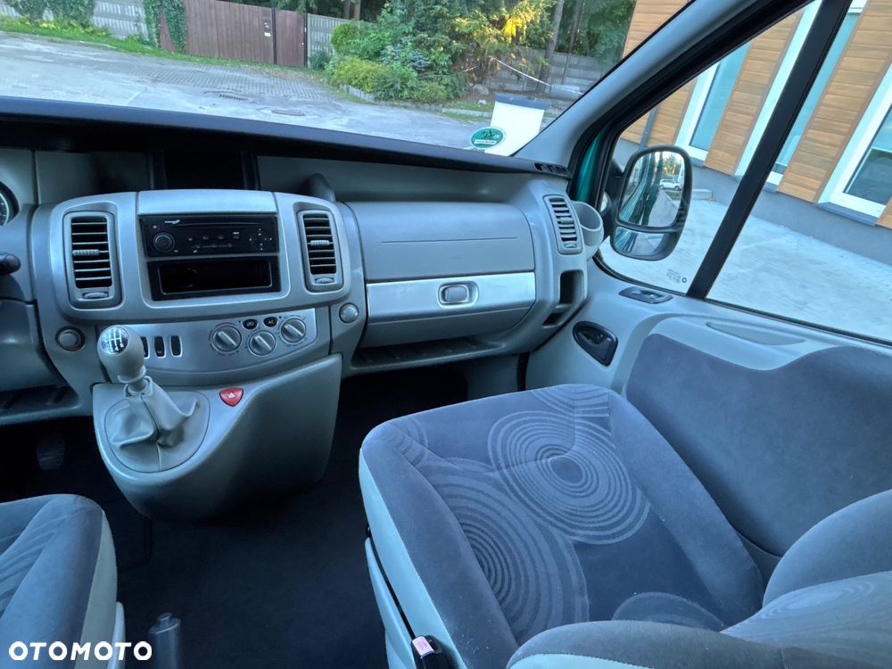 Renault Trafic L1H1 Passenger Lux - 19