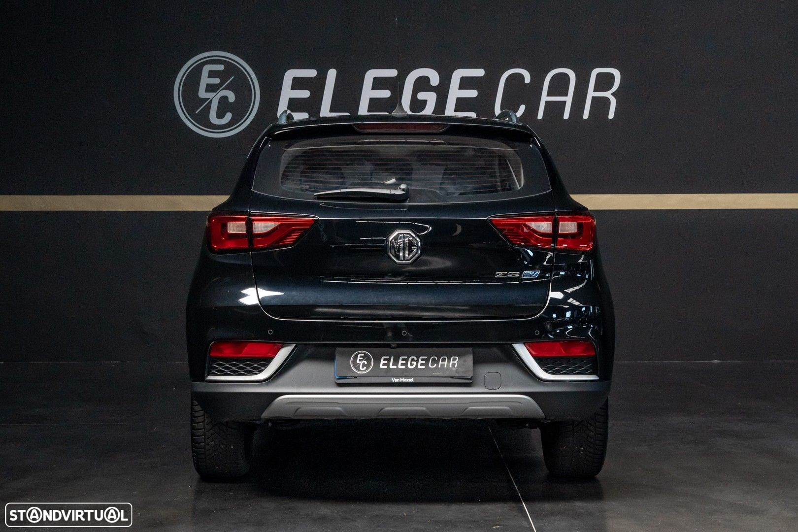 MG ZS - 11