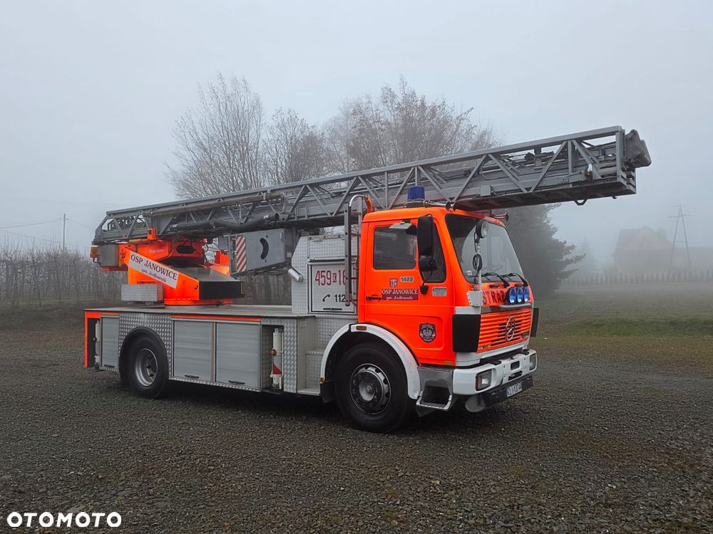 Mercedes-Benz 1422 - 6