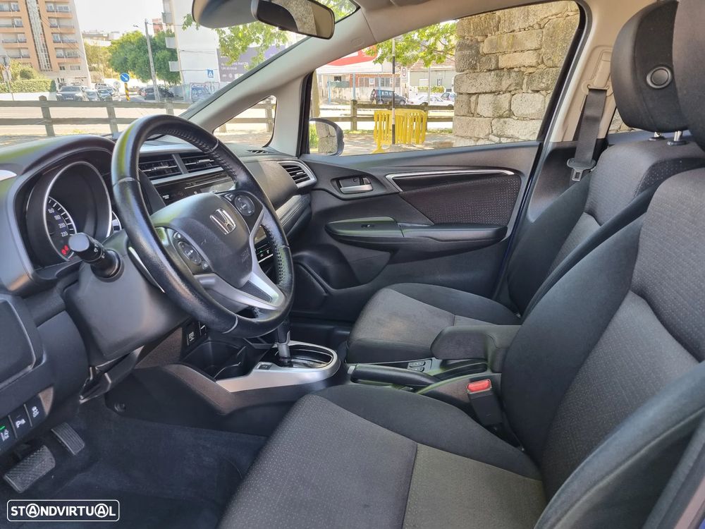 Honda Jazz 1.3 I-VTEC Elegance CVT - 22