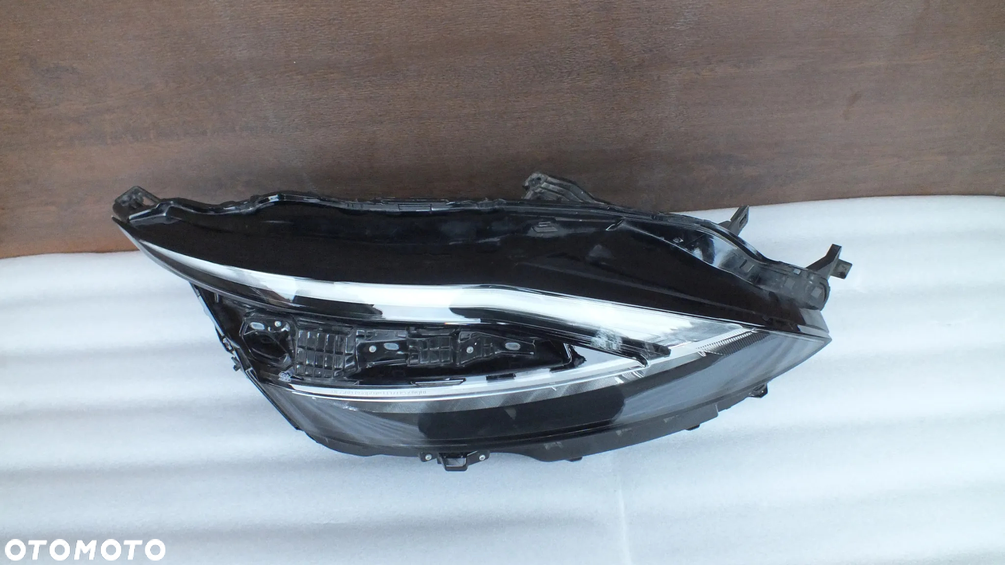 Lampa przednia prawa Nissan Qashqai III Fulled - 2