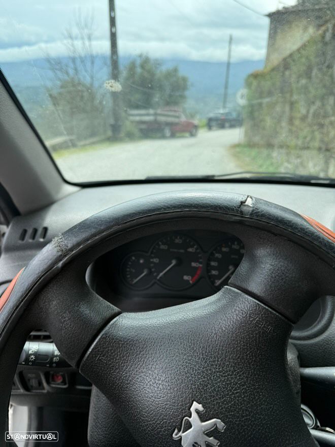Peugeot 206 1.9 D XT - 4
