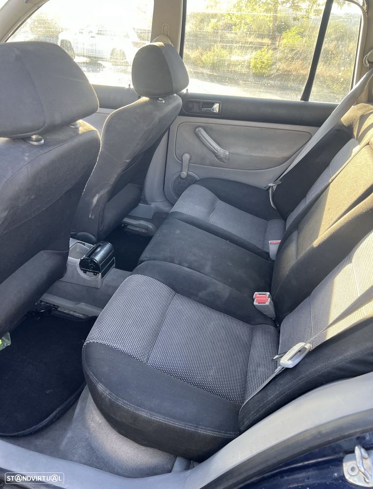 VW Golf Variant 1.9 TDI GL - 4