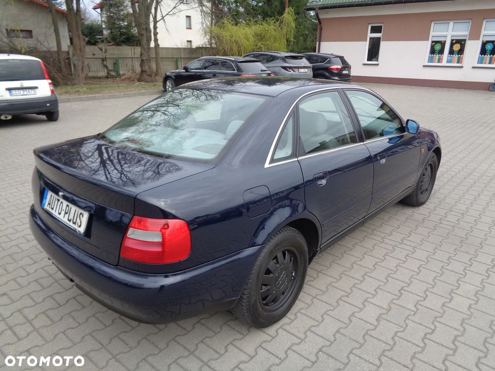 Audi A4 Limousine 1.9 TDI - 11