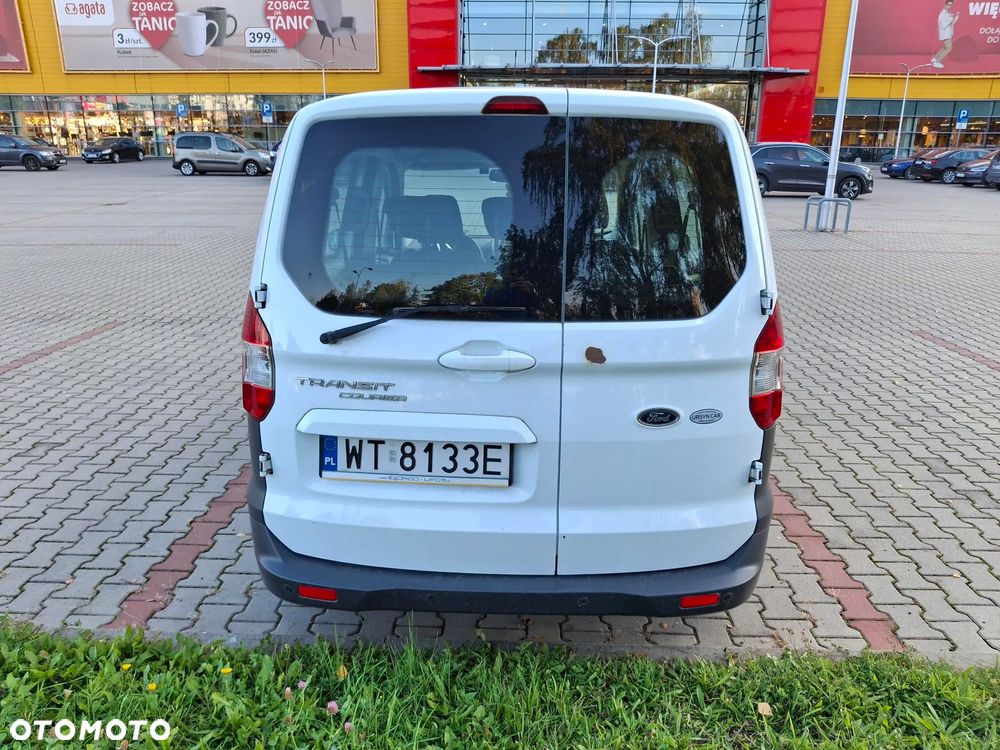 Ford Transit Courier - 3