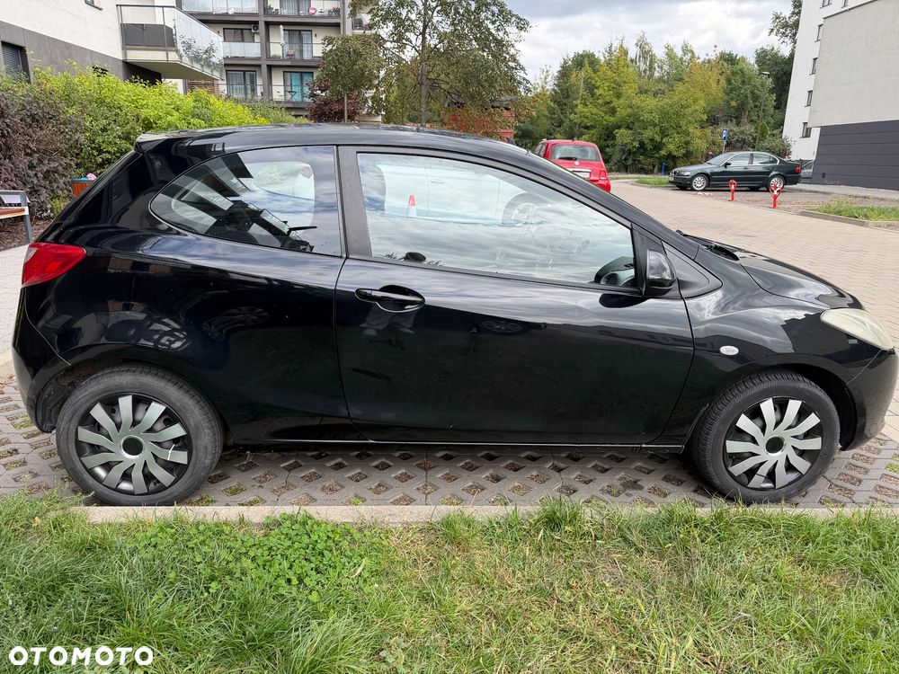 Mazda 2 - 8