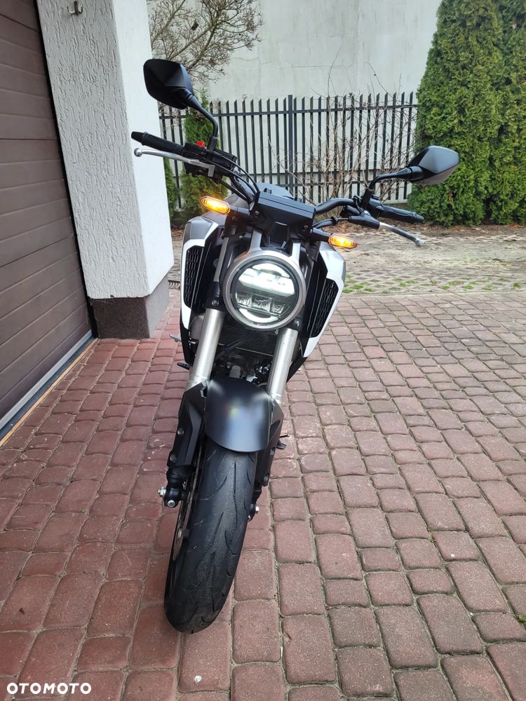 Honda CB - 7