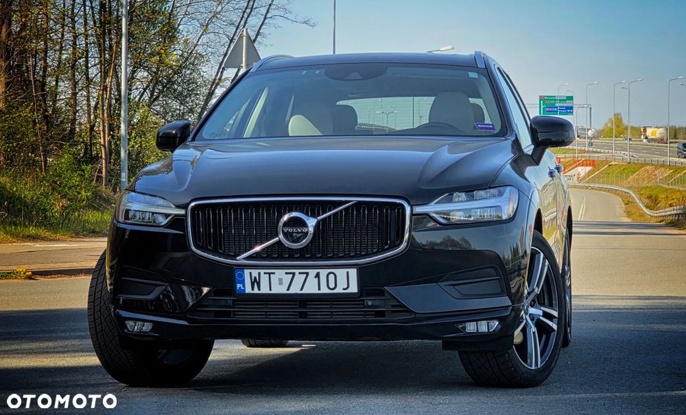 Volvo XC 60 T5 AWD Geartronic Momentum - 1