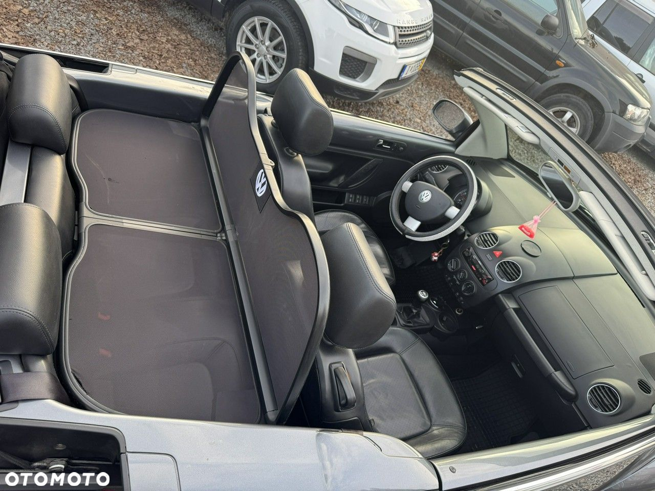 Volkswagen New Beetle - 7