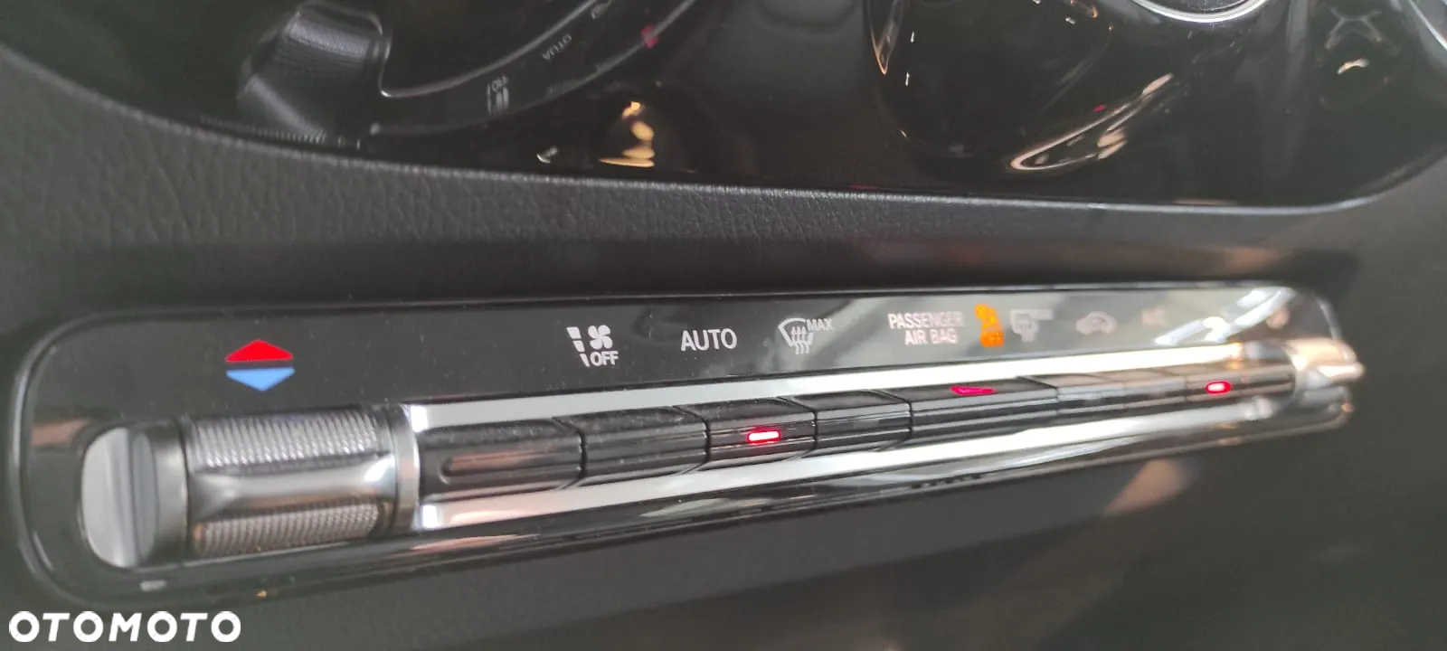 Mercedes-Benz GLA 200 Style - 6