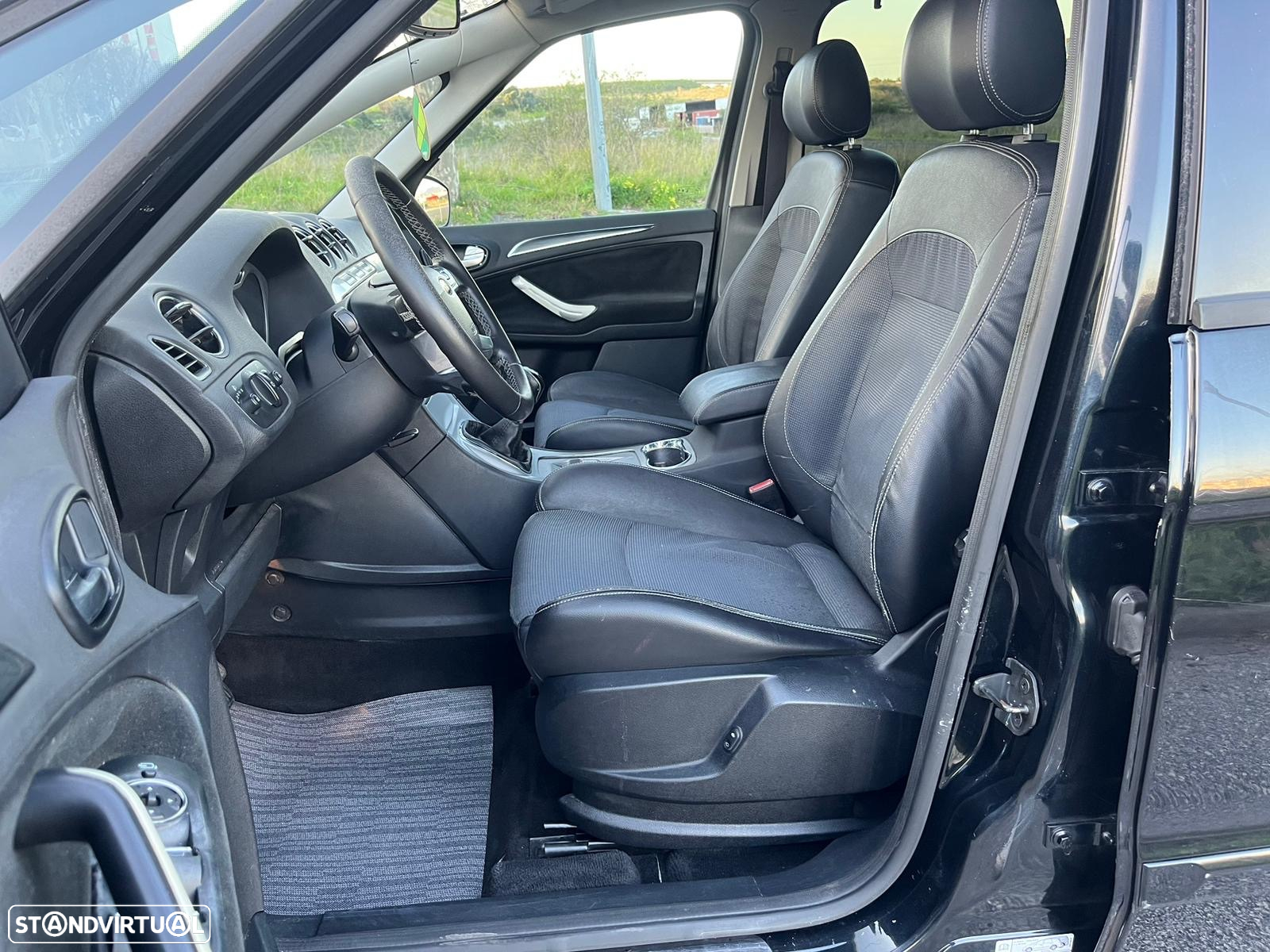 Ford S-Max 2.0 TDCi Titanium 7L - 10