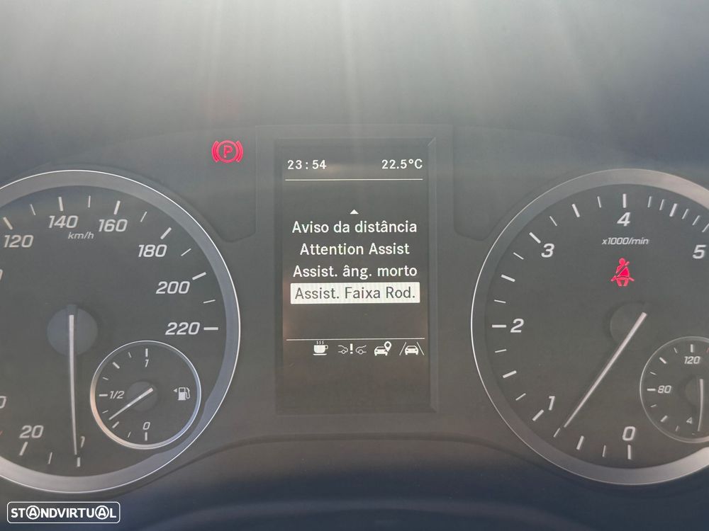 Mercedes-Benz Vito 114 CDi/32 - 12