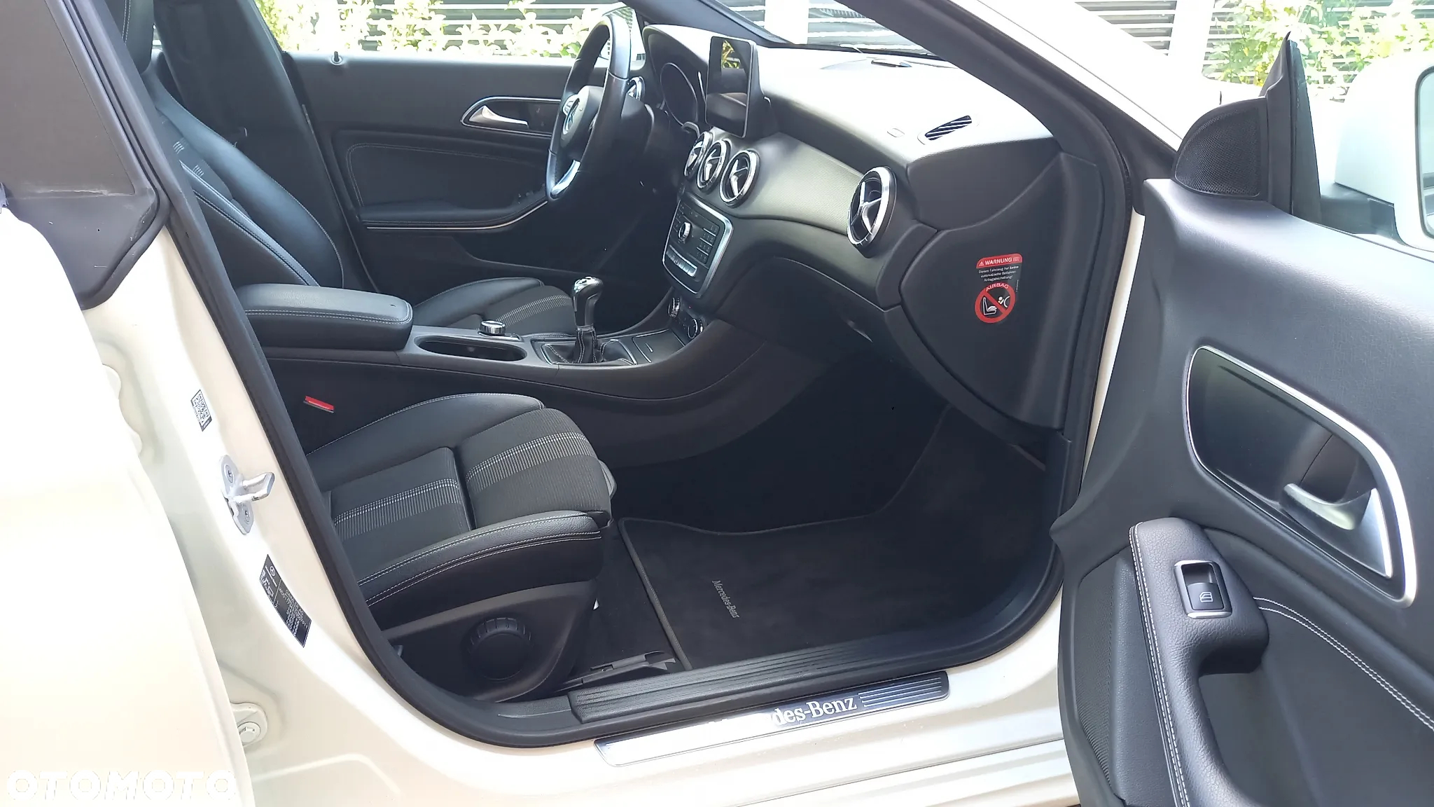 Mercedes-Benz CLA 200 - 10
