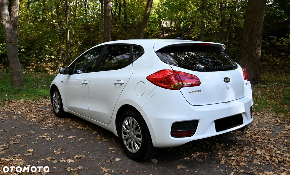 Kia Ceed - 19