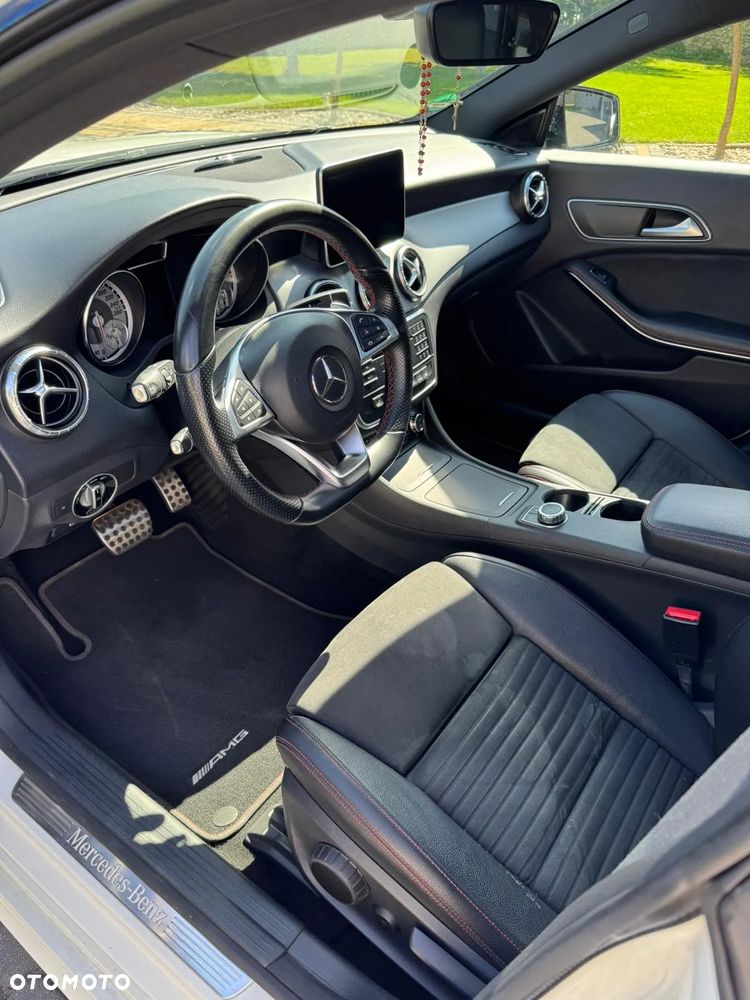 Mercedes-Benz CLA 200 (CDI) d 4-Matic AMG Line - 11
