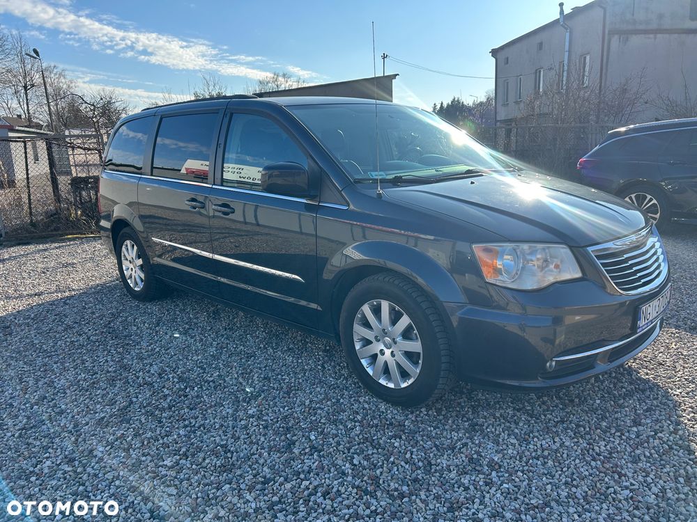 Chrysler Town & Country 3.6 Touring - 2
