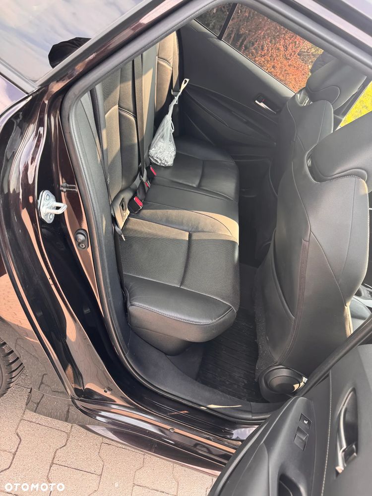 Toyota Corolla 2.0 Hybrid Executive - 15