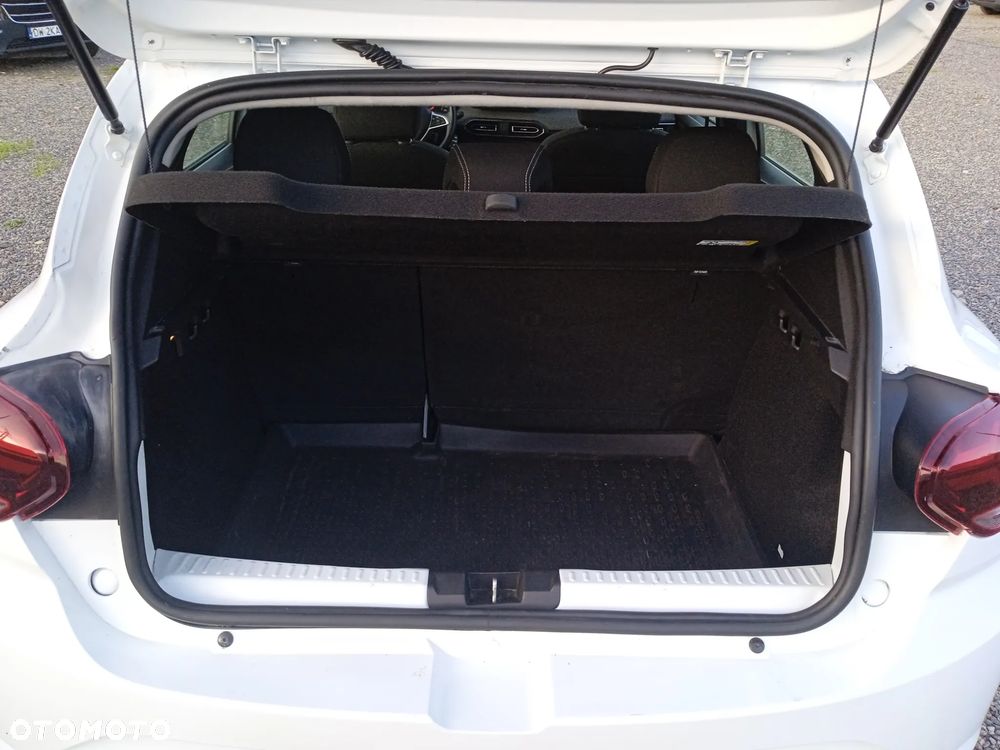 Dacia Sandero TCe 100 Essential - 27