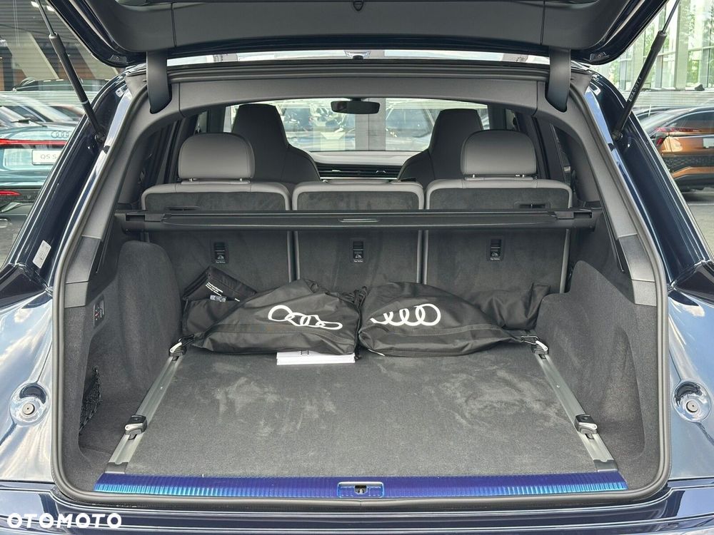 Audi Q7 - 10