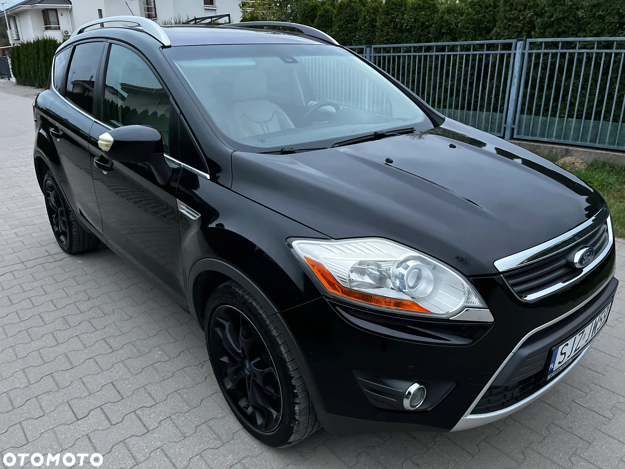 Ford Kuga 2.0 TDCi Individual MPS6 - 3