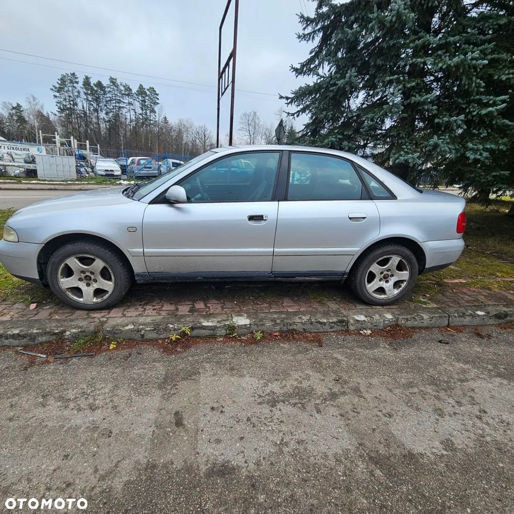 DRZWI / PRAWE LEWE / PRZÓD TYŁ / AUDI A4 B5 (lak: LY7W) (sedan) - 7