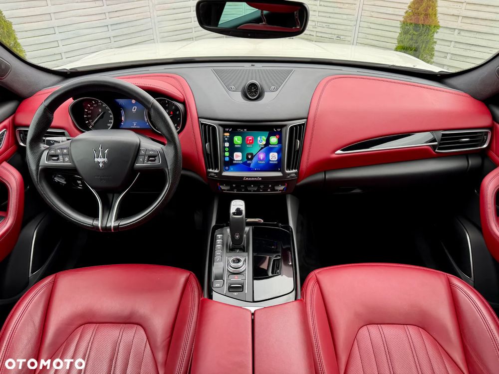 Maserati Levante S Q4 - 9