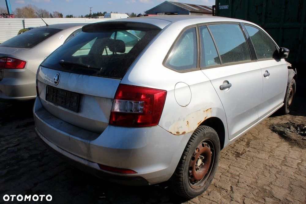 Skoda Rapid 2016 1.6TDI CXMA Spaceback (MASKA, ZDERZAK, LAMPA, BŁOTNIK, DRZWI, SZYBA, FOTEL) - 8