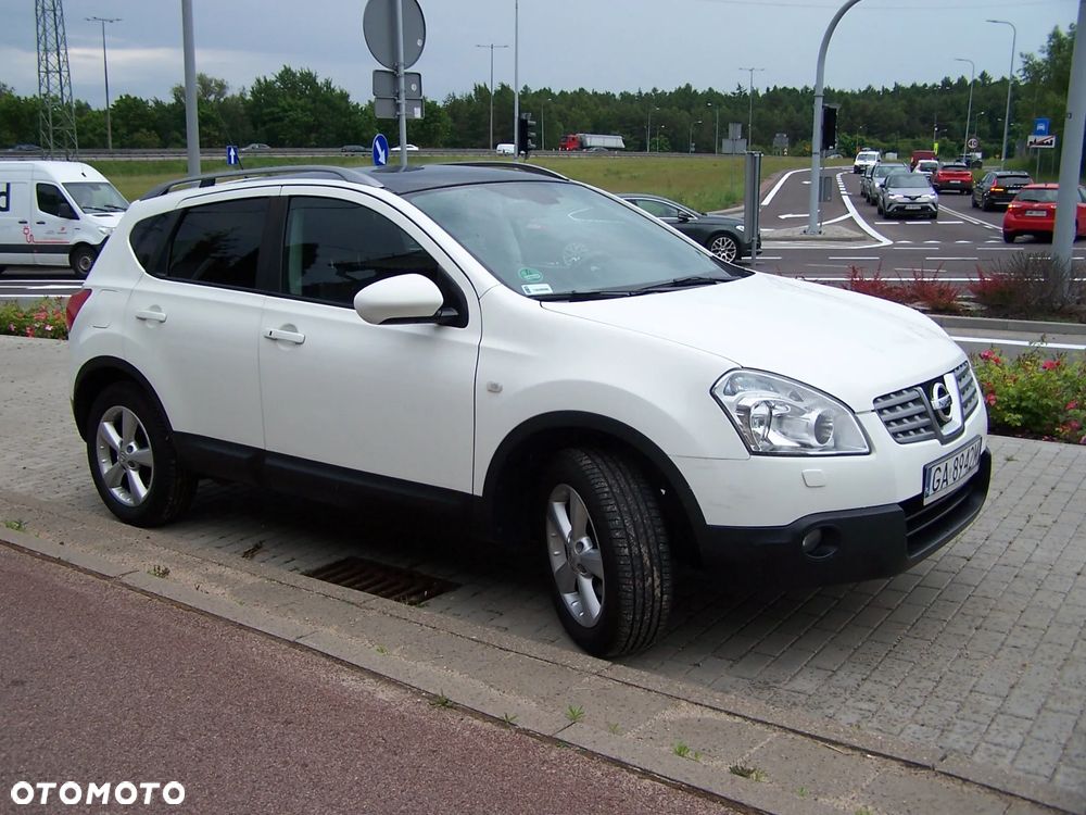 Nissan Qashqai 1.6 Tekna - 1