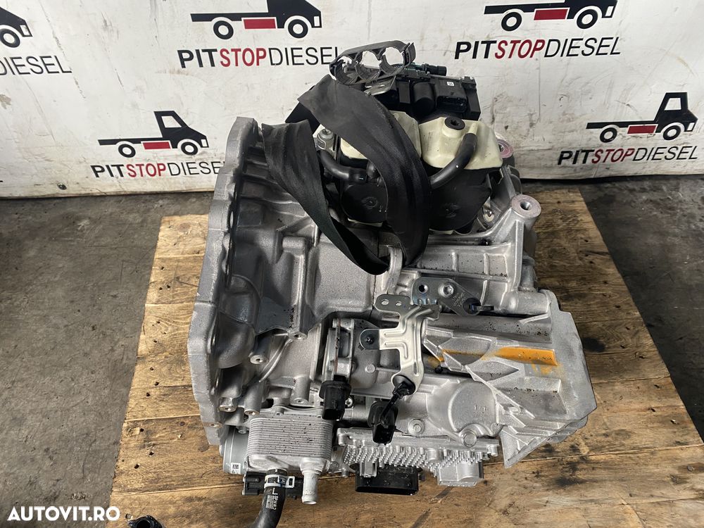 Cutie viteze automata Volvo XC40 2.0 Benzină B3 MildHybrid, fabricată după 2022 - 5