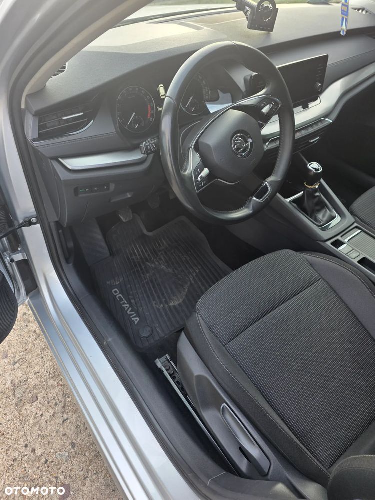 Skoda Octavia - 10