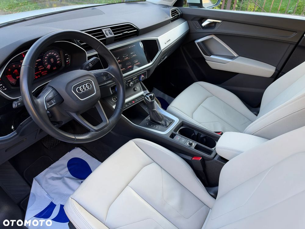 Audi Q3 35 TDI S tronic - 9