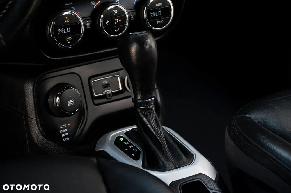 Jeep Renegade 1.4 MultiAir Active Drive Automatik Limited - 35