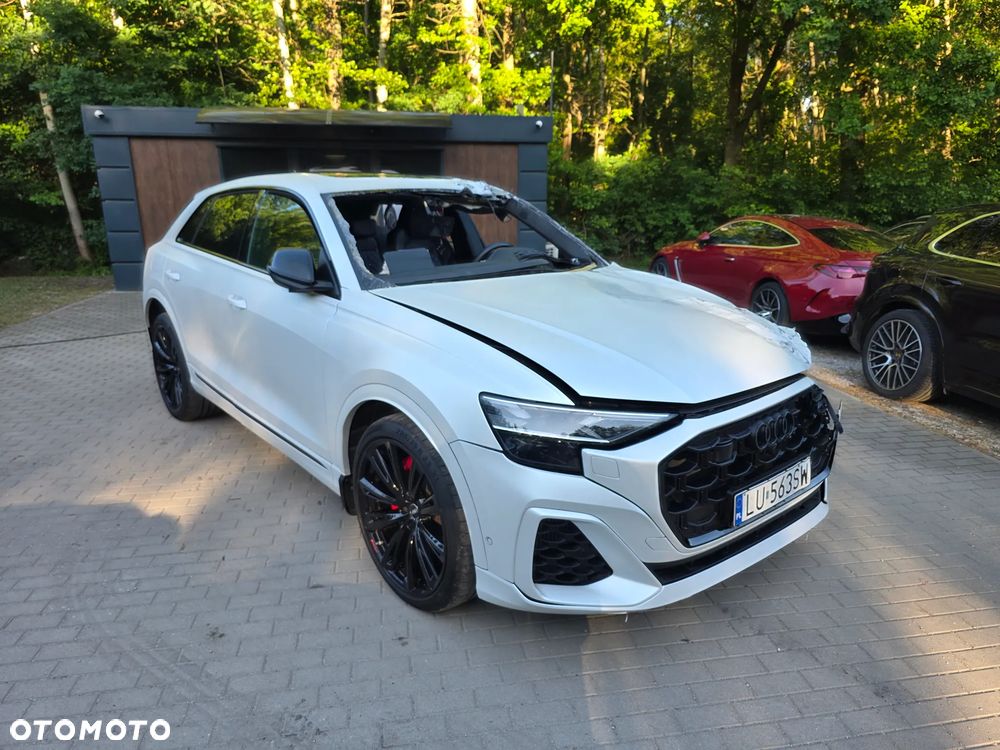 Audi Q8 - 1