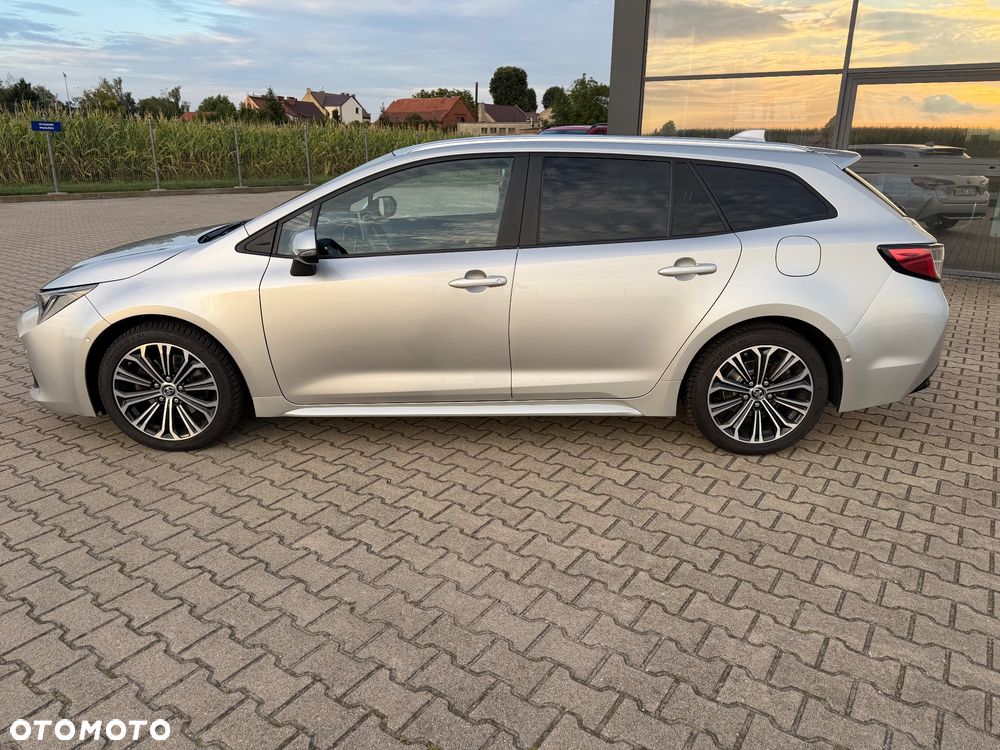 Toyota Corolla 2.0 Hybrid Executive - 14
