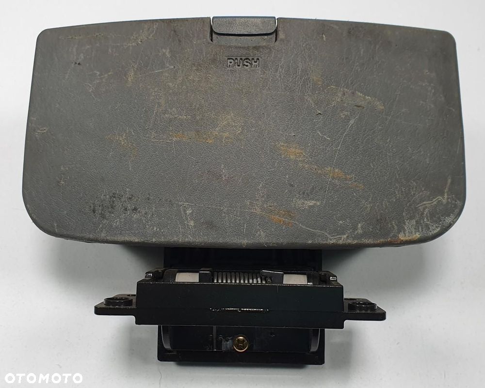 UCHWYT PÓŁKA NA NAPOJE KUBKI CUPHOLDER HYUNDAI TERRACAN - 1