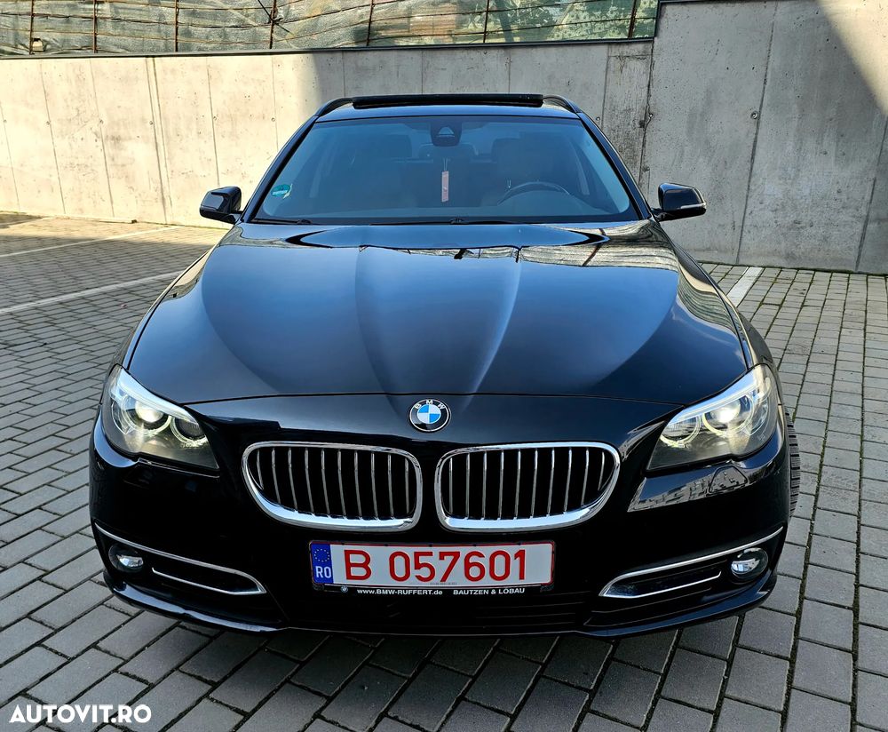 BMW Seria 5 525d xDrive - 9