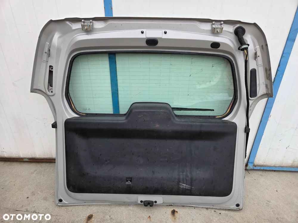 Klapa bagażnika Citroen Berlingo IV EEV KAMERA - 11