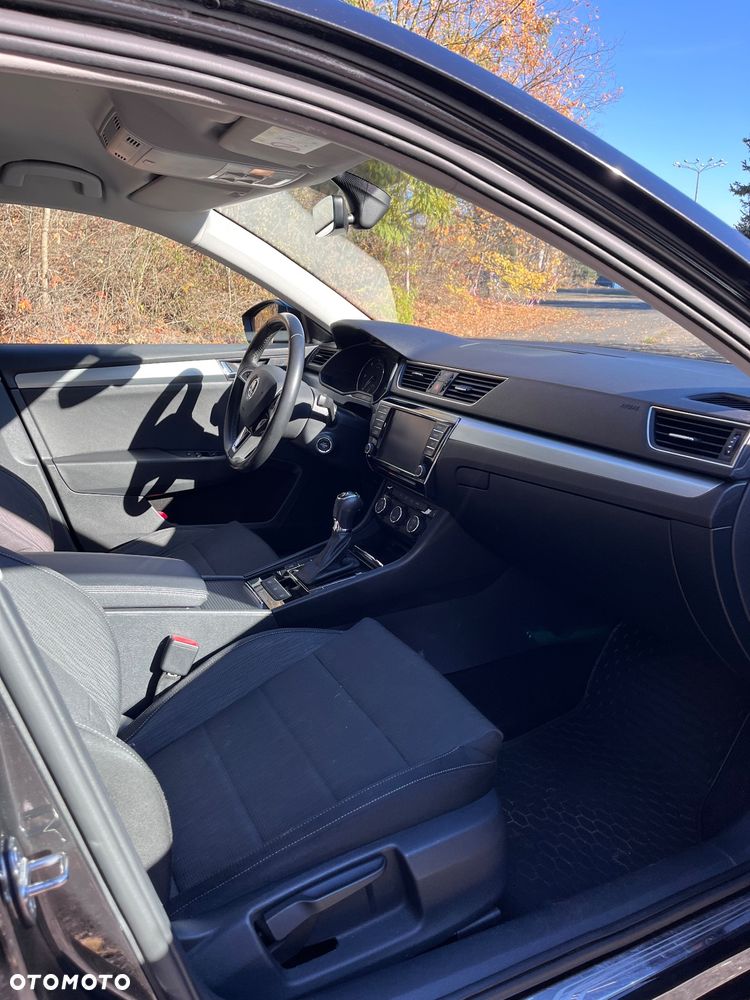 Skoda Superb 2.0 TDI Ambition DSG - 14