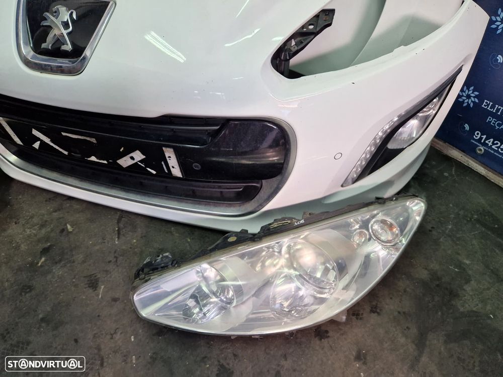 Frente completa usada PEUGEOT 308 1.6 HDI Phase II 2011 capot parachoques oticas guardalamas - 4