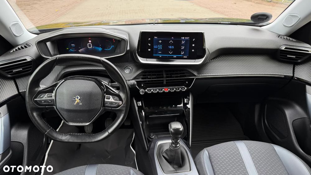 Peugeot 2008 1.2 PureTech Allure Pack S&S - 21