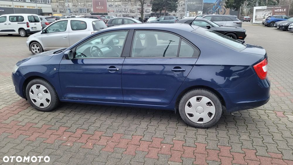 Skoda RAPID 1.2 TSI Ambition - 4
