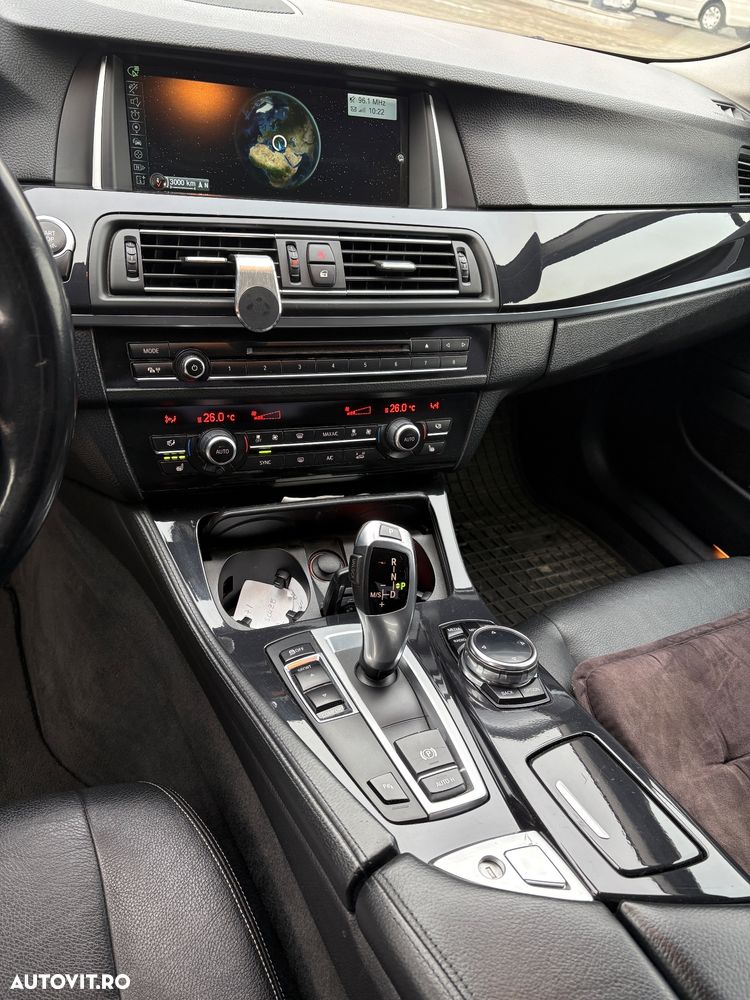 BMW Seria 5 520d - 9