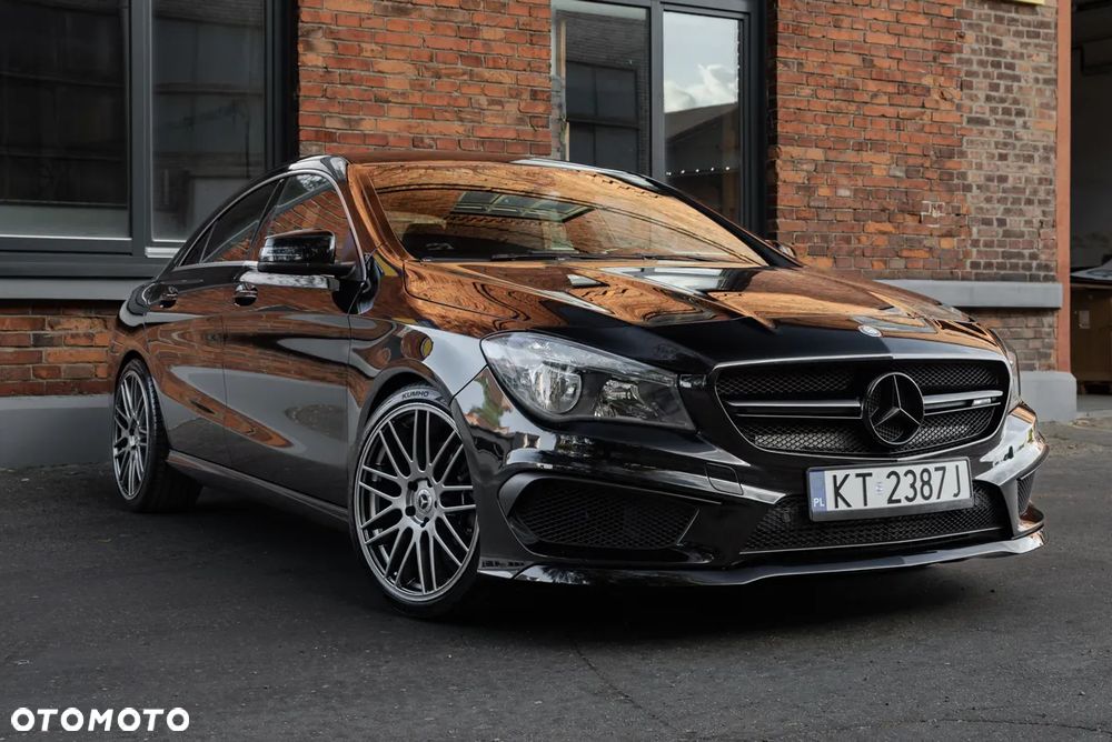 Mercedes-Benz CLA 250 4Matic 7G-DCT AMG Line - 1