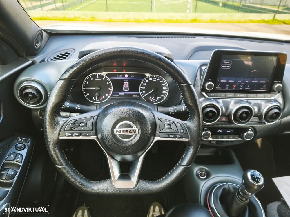 Nissan Juke 1.0 DIG-T N-Connecta - 16