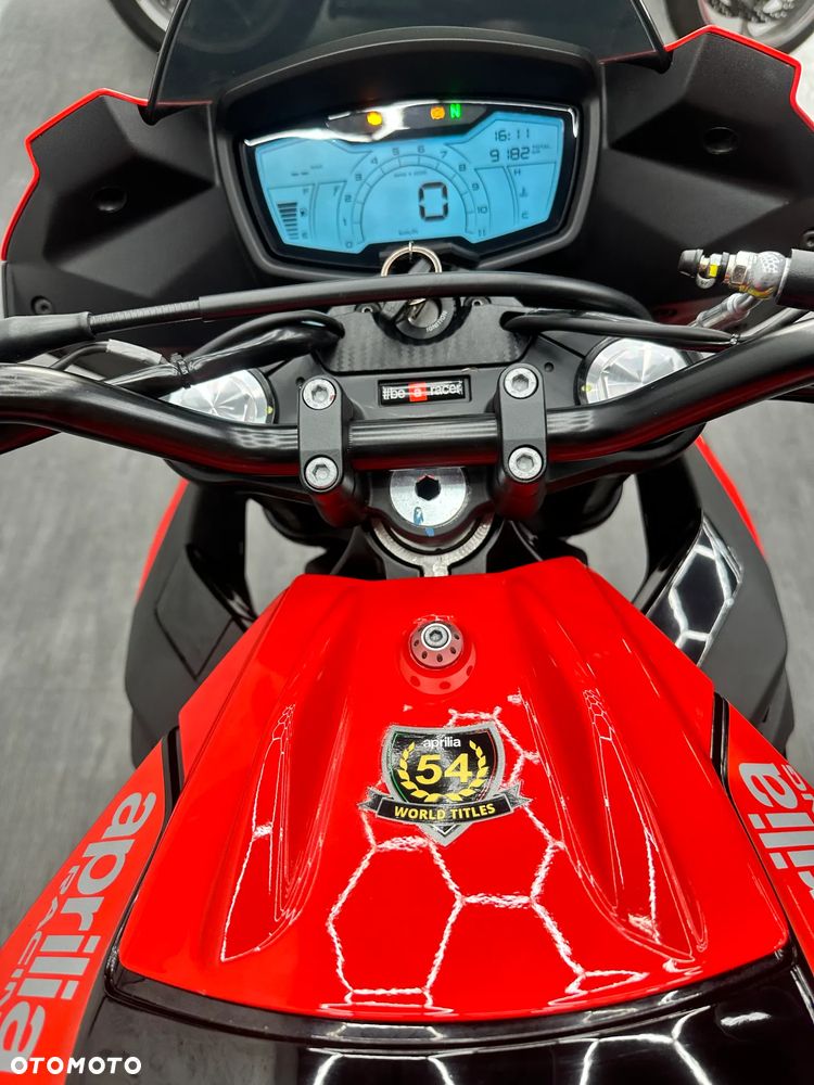 Aprilia Tuono - 8