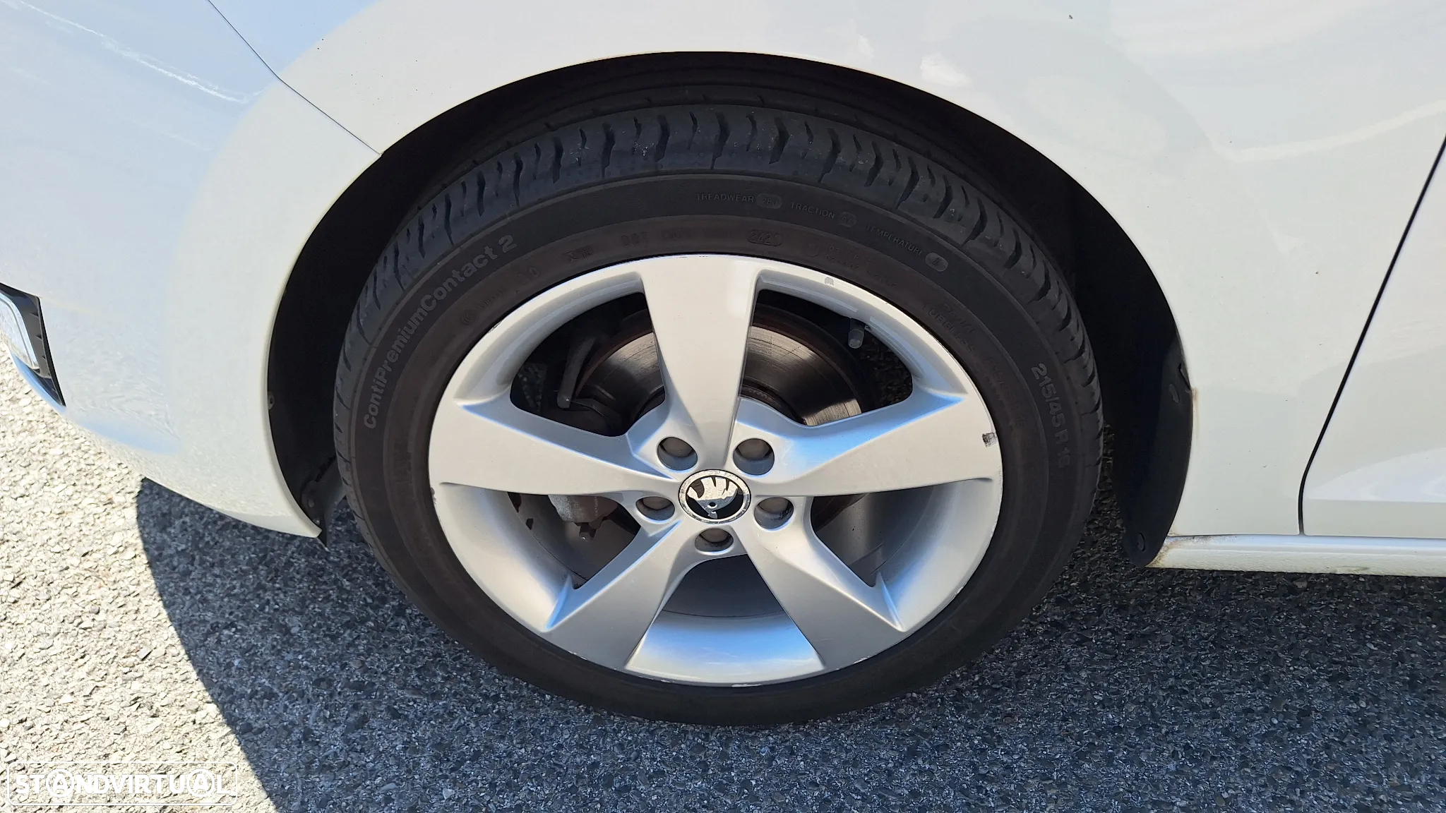 Skoda Rapid Spaceback 1.4 TDi Active - 10