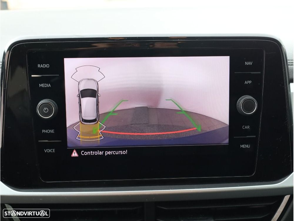 VW T-Roc 1.0 TSI Urban - 23